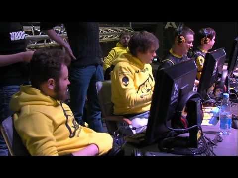 CSGO SLTV S5 Finals - Na`Vi vs ESC @ train_se